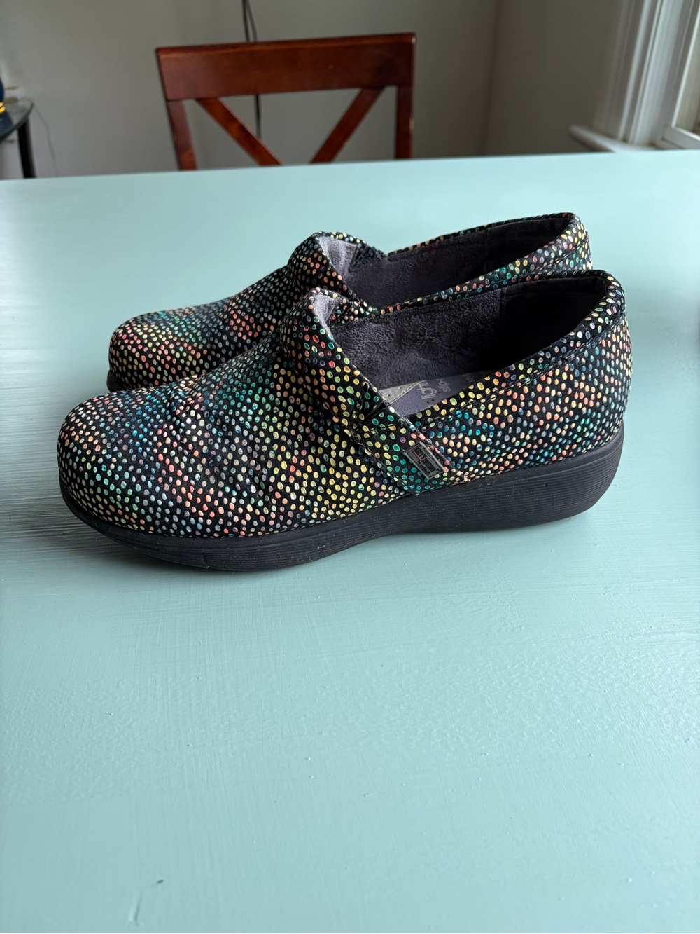 Grey’s Anatomy Black Leather-Look Clog with Multicolor Dot Print